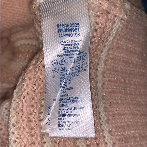 NWOT FOREVER 21 3/4 Polyester Sweater Blush Gold - Picture 9 of 9
